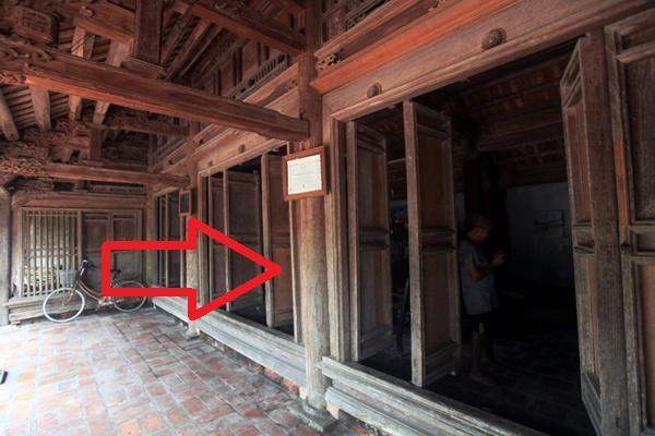 Vào cửa thấy 3 điều: Nhà tiền mất tật mang, thần Tài chẳng thèm ngó-1