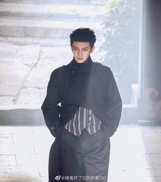 Phim của Ngu Thư Hân bị chê nhạt nhẽo, càng xem càng dở-4