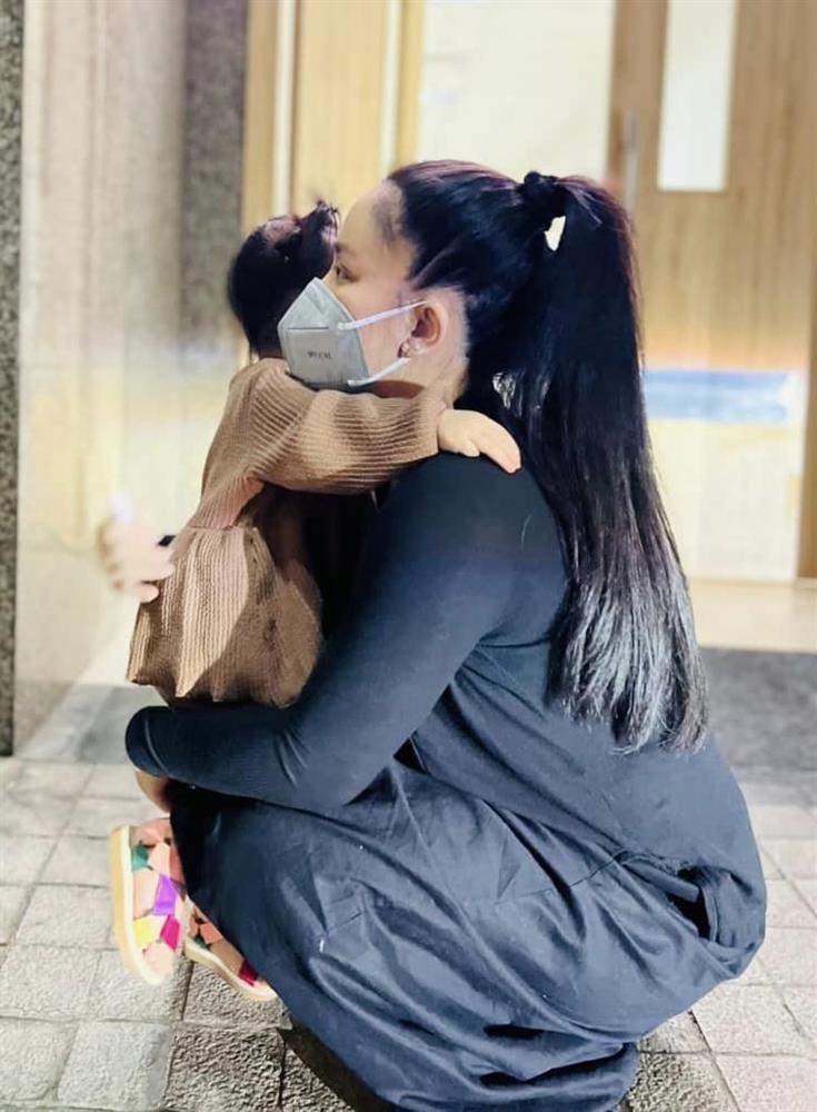 Tin showbiz Việt ngày 22/9: Lê Dương Bảo Lâm lo khi 3 con cùng ốm-1