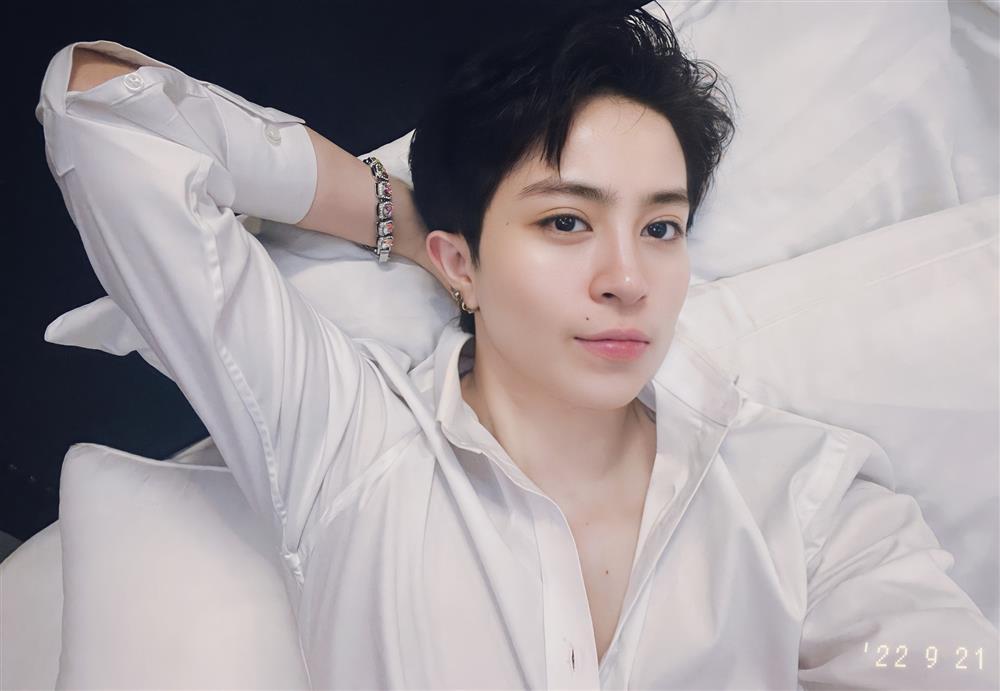 Tin showbiz Việt ngày 22/9: Lê Dương Bảo Lâm lo khi 3 con cùng ốm-10