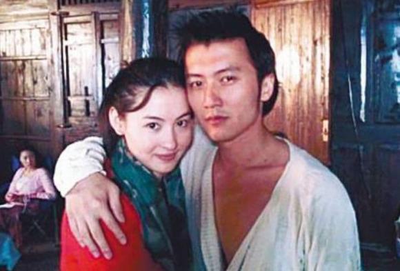 Tạ Đình Phong nói 5 từ khi Trương Bá Chi lộ ảnh hot Trần Quán Hy-4