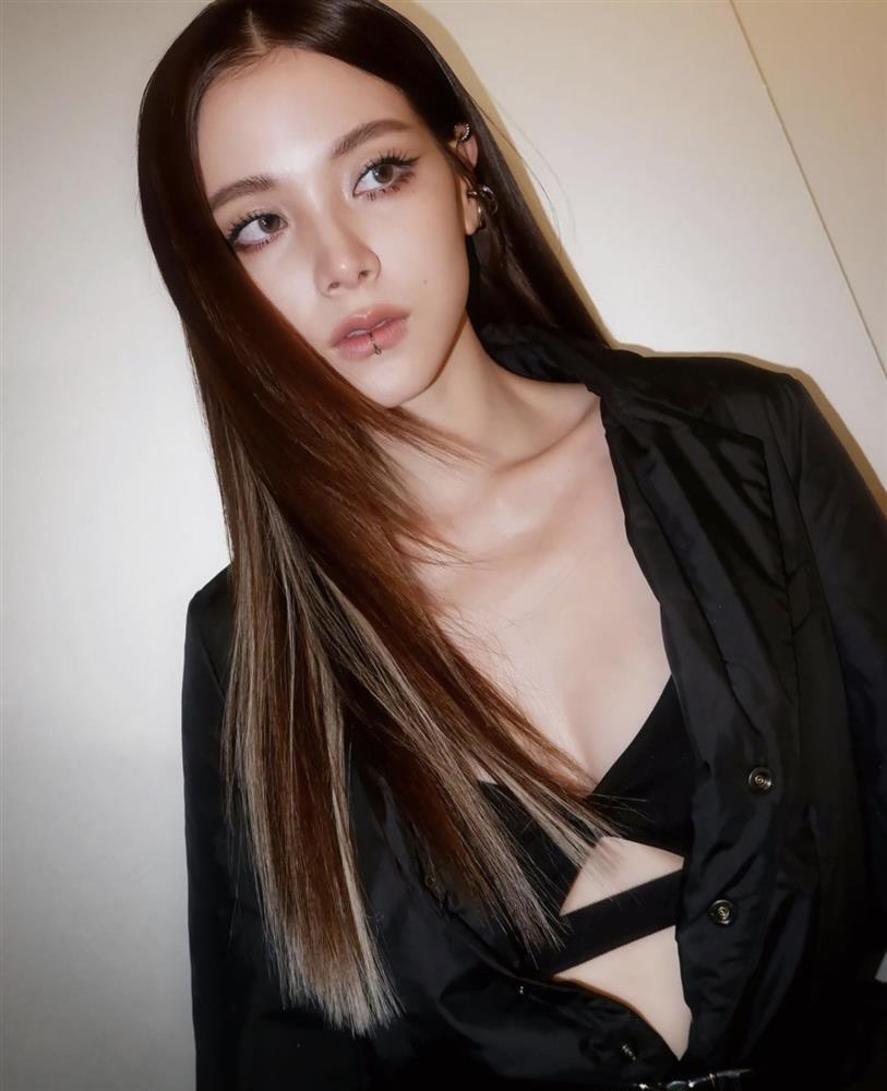 Mai Davika không còn gầy, Baifern ngầu đét ở Milan Fashion Week-8