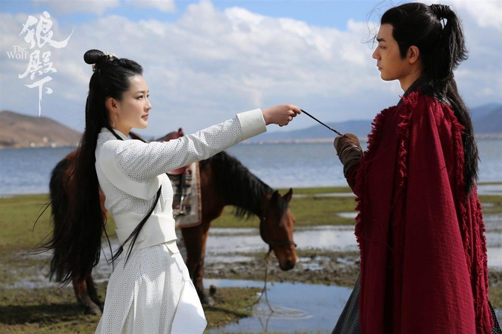 Lý Thấm - Nhiệt Ba chỉ đẹp khi một mình, đóng với ai cũng chán-8