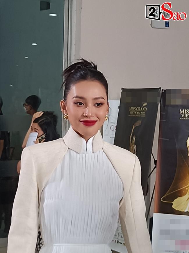 Phương Anh trang điểm khó tả, Anh Thư sáng rực CAM thường-6