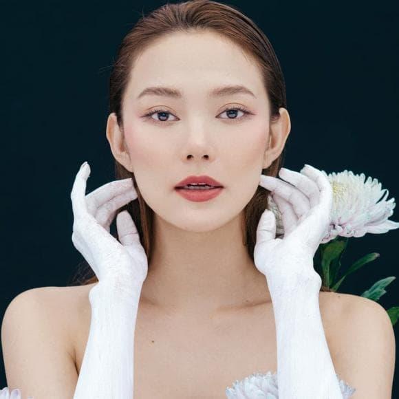 Minh Hằng khoe được chồng đại gia trao nhẫn nhưng gây cười-3