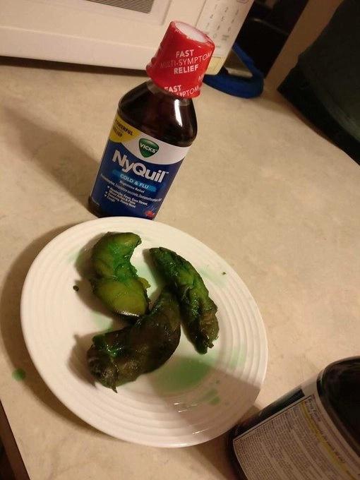 Trào lưu nấu gà cùng thuốc cảm khiến FDA cảnh báo nguy hiểm-3