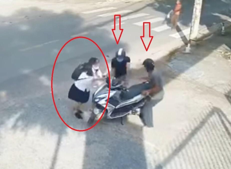 Táo tợn cướp điện thoại, nữ sinh hành động khiến dân mạng tranh cãi-1