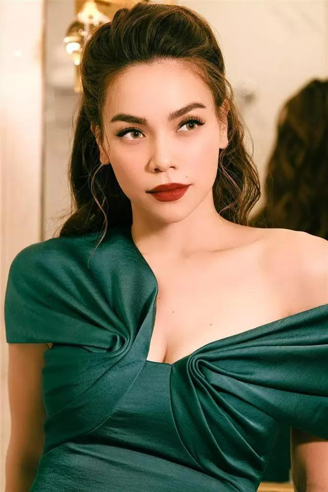 Phản ứng Hòa Minzy, Hồ Ngọc Hà khi bị đụng chạm tên thật-4