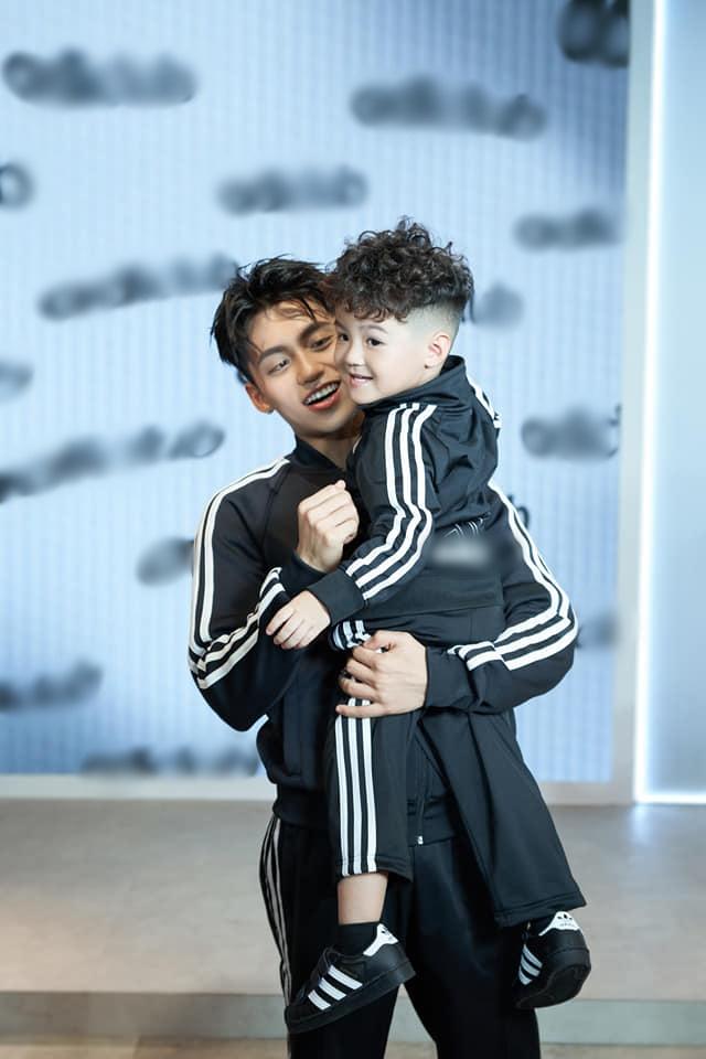 Con trai trùm điện tử Sài Gòn tiết lộ con người MONO ngoài đời-2