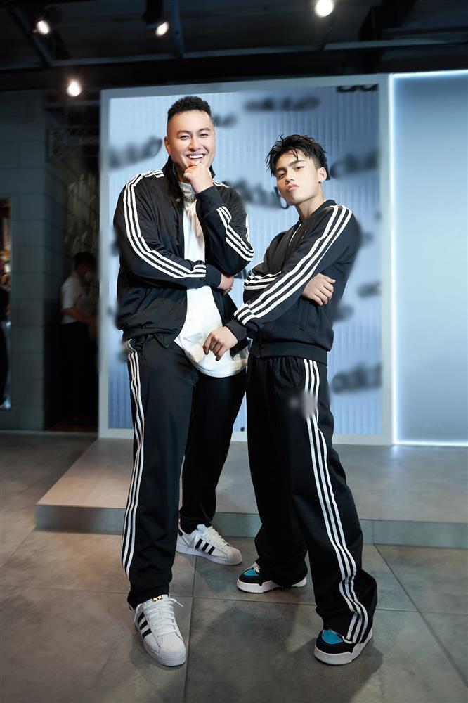 Con trai trùm điện tử Sài Gòn tiết lộ con người MONO ngoài đời-1