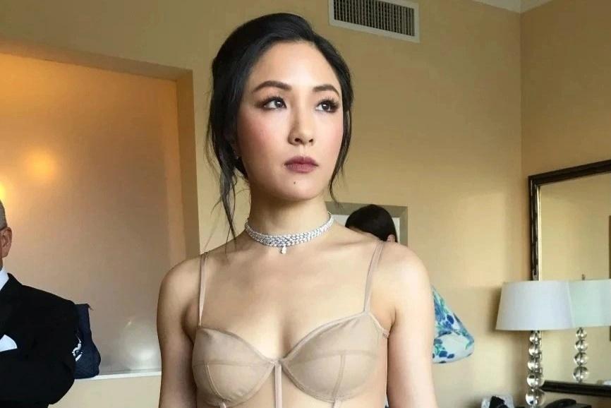 Nữ chính Crazy Rich Asians tố bị nhà sản xuất quấy rối-1