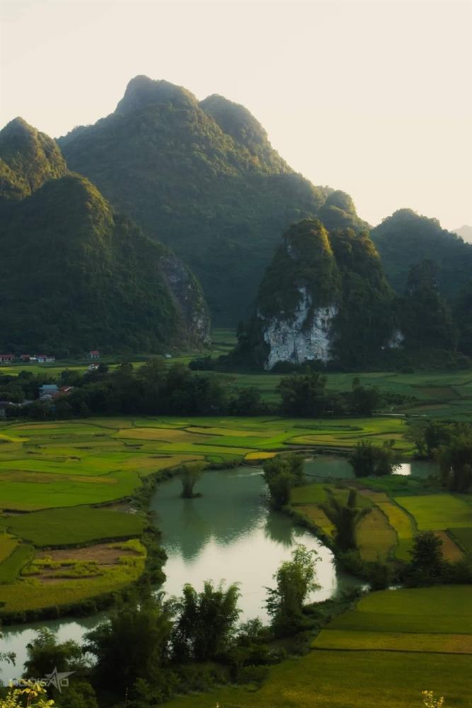 Sông Quây Sơn tựa tranh thủy mặc vào mùa thu-10