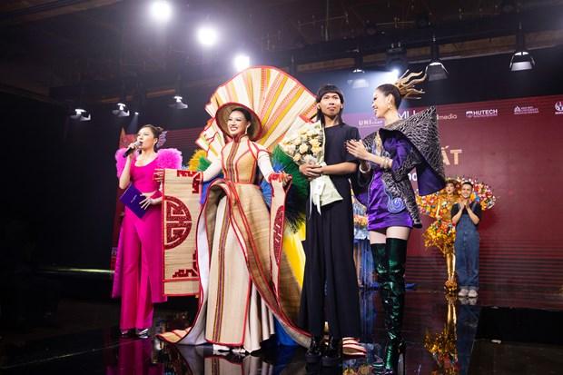 Hà Kiều Anh phát ngôn nhầm lẫn tại Miss Grand Vietnam 2022-5