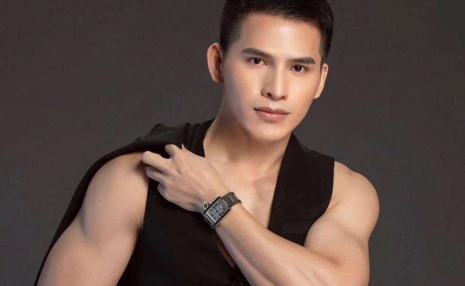 Ồn ào chuyện nghệ sĩ Việt bị trục xuất khỏi Mỹ-1