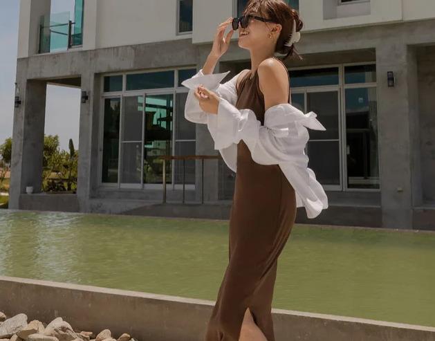 1.001 gợi ý mix váy hai dây đẹp đỉnh khi thu sang-6