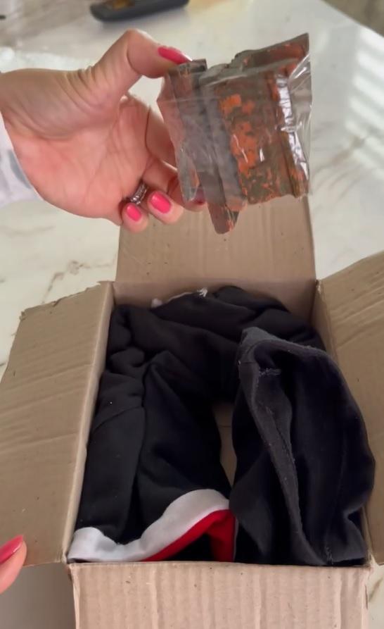 Thu Hoài mua mỹ phẩm gần 1 triệu nhưng được ship về cục gạch-6