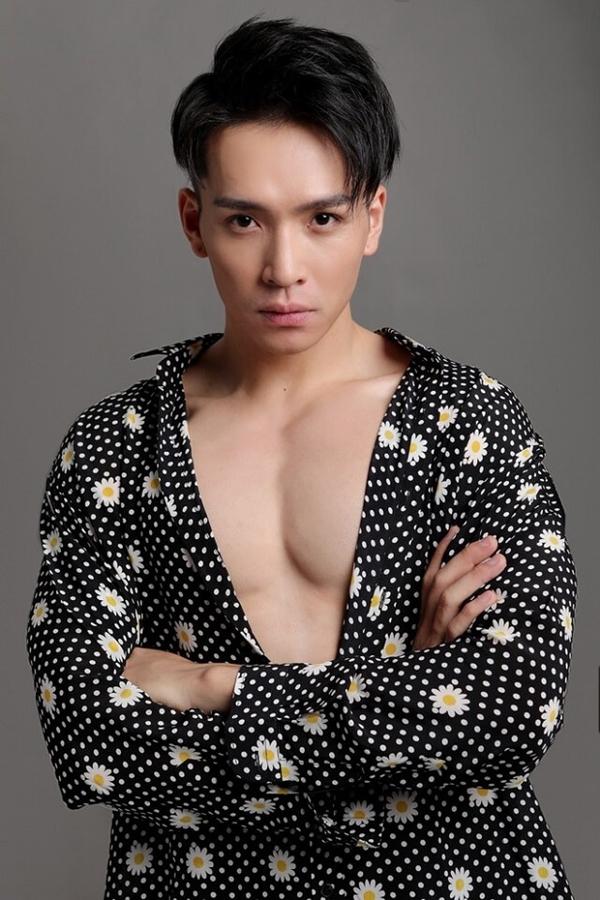 Cậu ấm phim xưa: Người xây biệt thự, viên mãn bên tình đồng giới-3