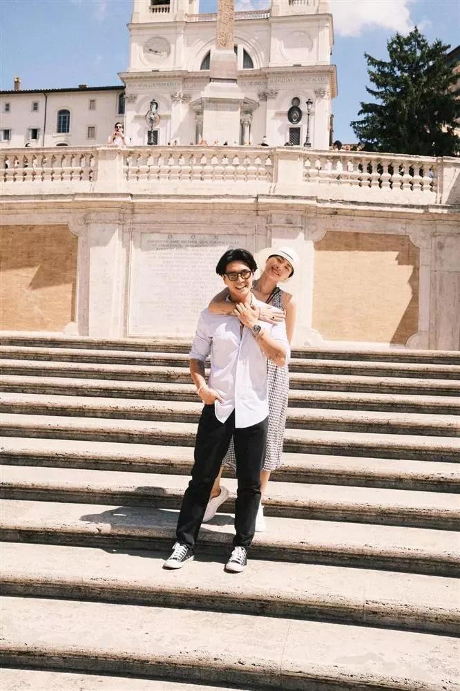 Chồng Ngô Thanh Vân hiếm hoi khoe em trai ruột bảnh bao-10