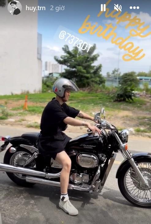 Chồng Ngô Thanh Vân hiếm hoi khoe em trai ruột bảnh bao-5