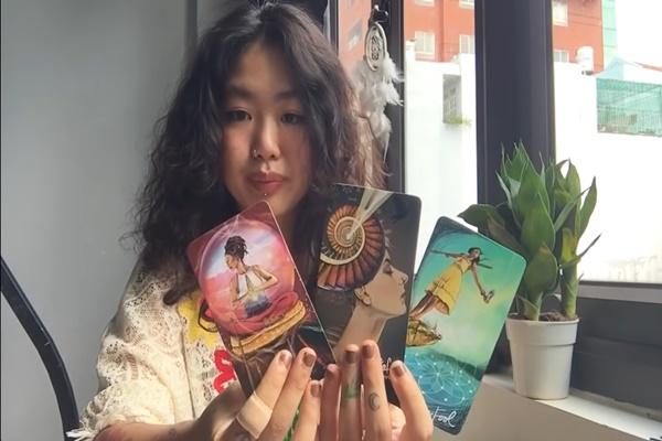 Bói bài Tarot hàng ngày - thứ Tư 28/9/2022: Cật lực bon chen-1