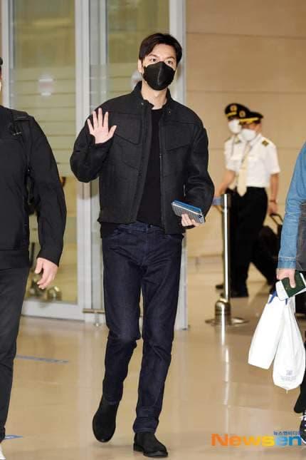 Những pha vuốt tóc đốn tim fans của Lee Min Ho-1