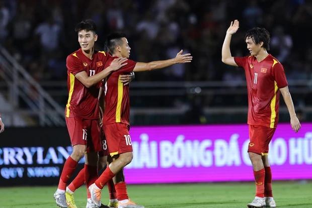 Thái Lan thua thảm, liệu thầy Park đã nắm tiên cơ ở AFF Cup?-2
