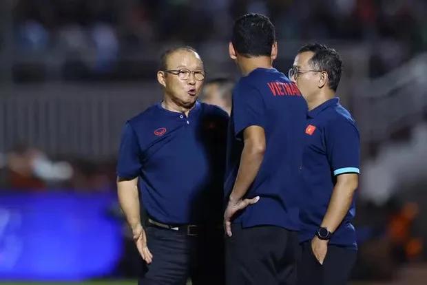 Thái Lan thua thảm, liệu thầy Park đã nắm tiên cơ ở AFF Cup?-3