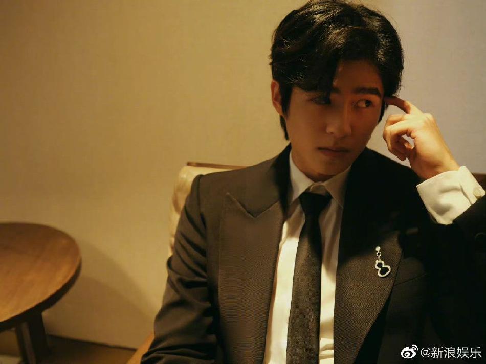 Lưu Hạo Nhiên và Châu Đông Vũ hẹn hò?-5