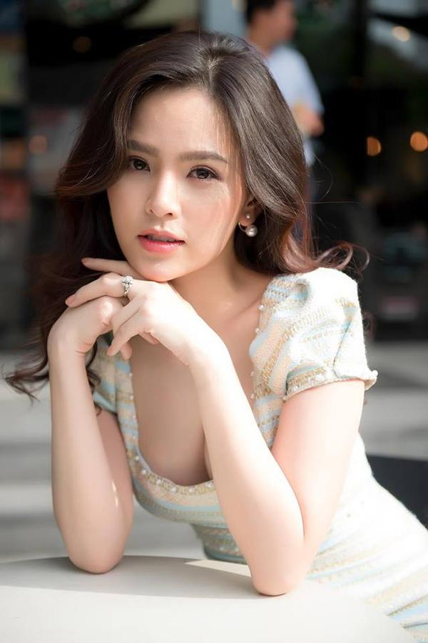 Cuộc sống hiện tại của Thánh nữ Mì Gõ sau 3 năm ồn ào đời tư-1