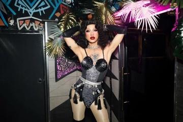 Lén xăm hình ở vị trí cha mẹ không thấy-3