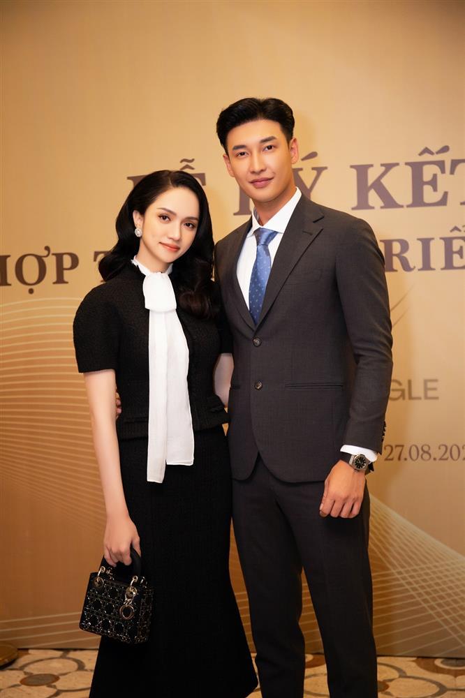 MV trà xanh của Hương Giang có cảnh đánh golf quốc dân-1