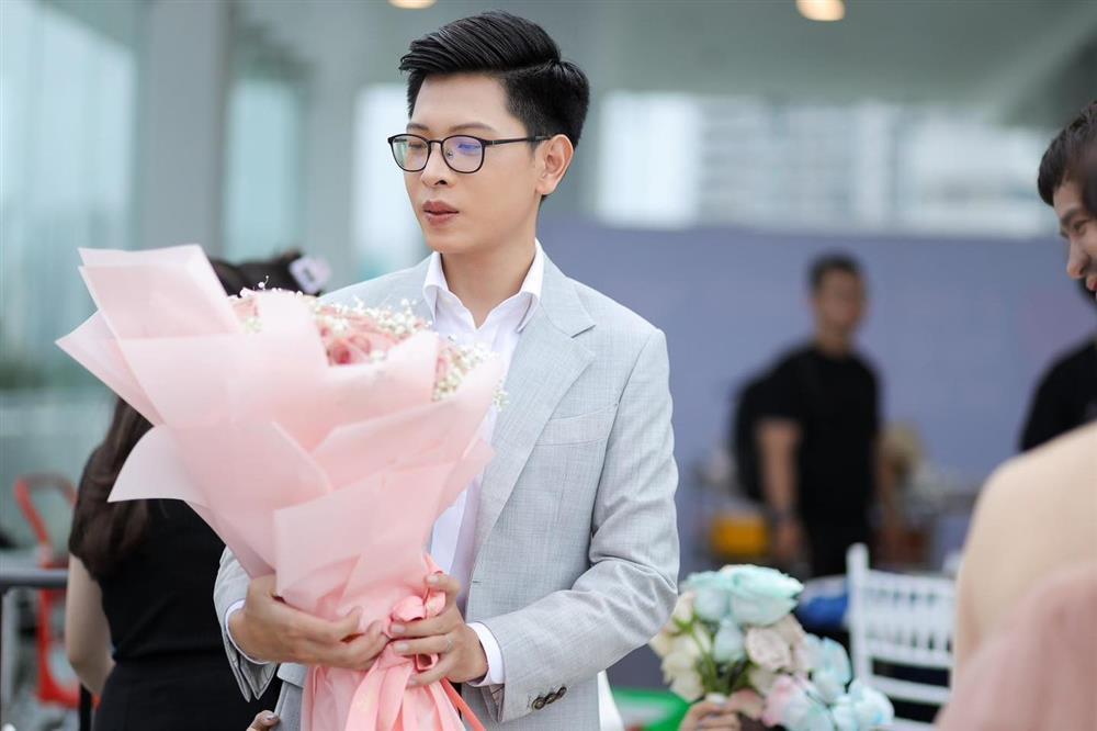 Toàn cảnh đám cưới nữ MC đình đám và chồng streamer-3