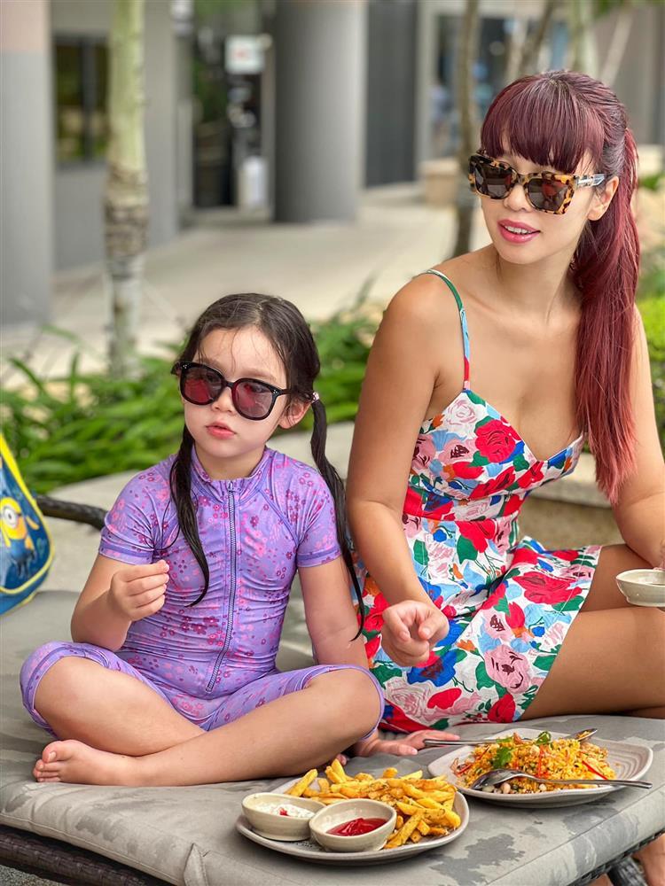 Hà Anh trải lòng sau loạt scandal, nhắc vụ áo dài phản cảm-6