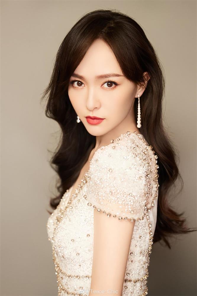 Đường Yên lộ mặt sưng vù trên livestream nghi thẩm mỹ-8