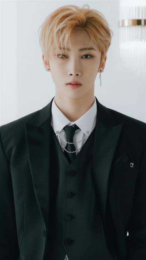 Bae Da Bin bị đồn hẹn hò đàn em Hoyoung: Sự thật khó ngờ-3