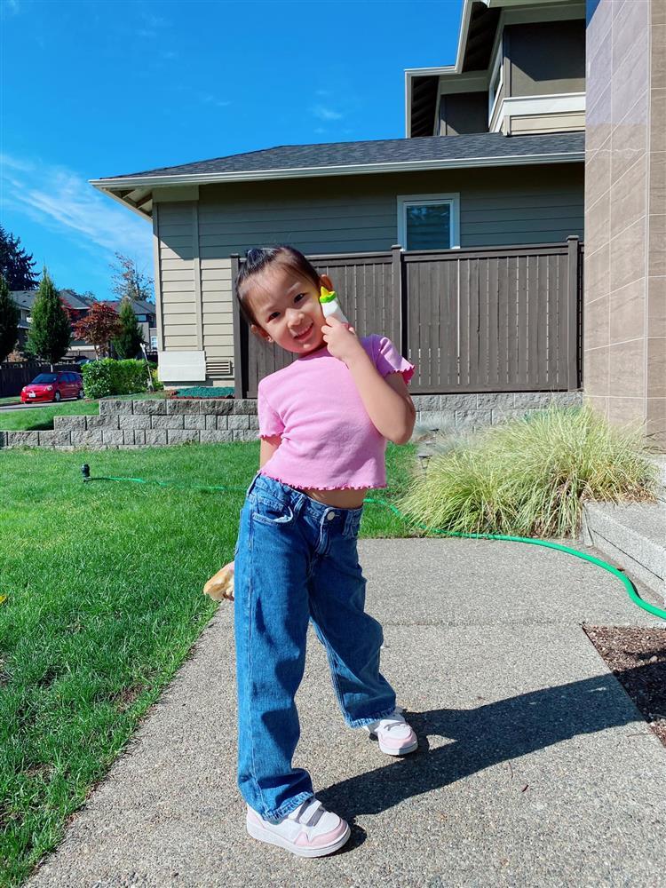 Tin showbiz Việt ngày 26/9: Lâm Khánh Chi tan chảy vì lời con trai-10