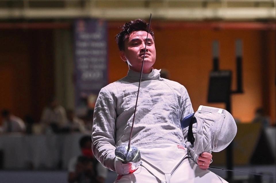 Phản ứng của Vũ Thành An và Văn Quyết sau vụ xô xát-1