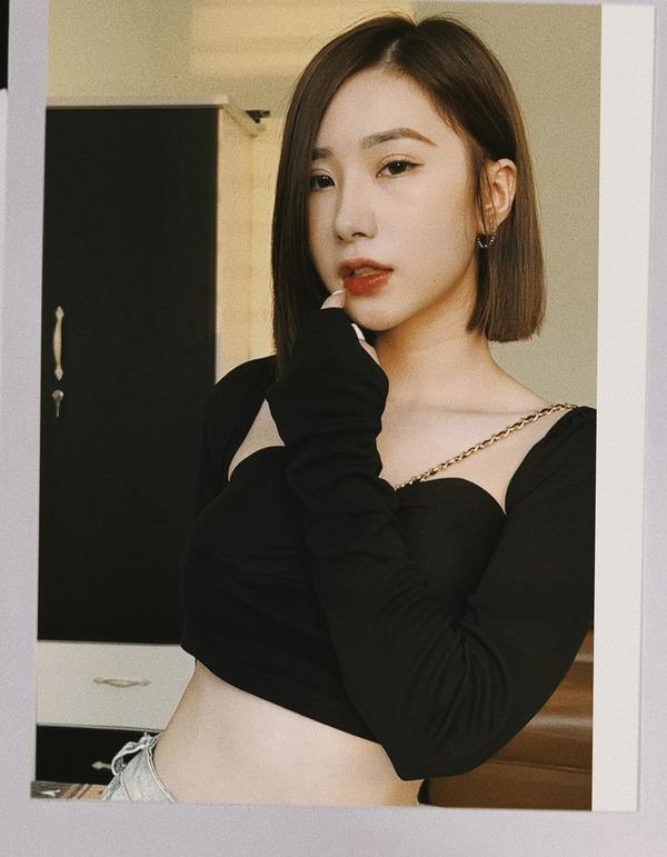 Ngã ngửa không nhận ra vợ quốc dân Tiểu Hý sau 1 năm nổi tiếng-1