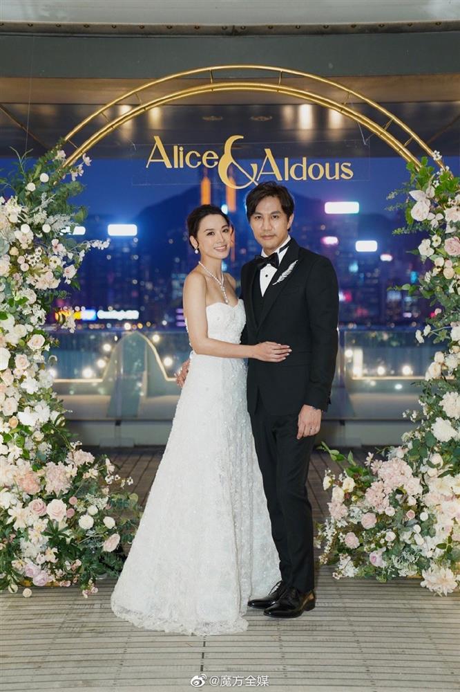 Hoa đán TVB Trần Vỹ nổi bật trong ngày cưới-2