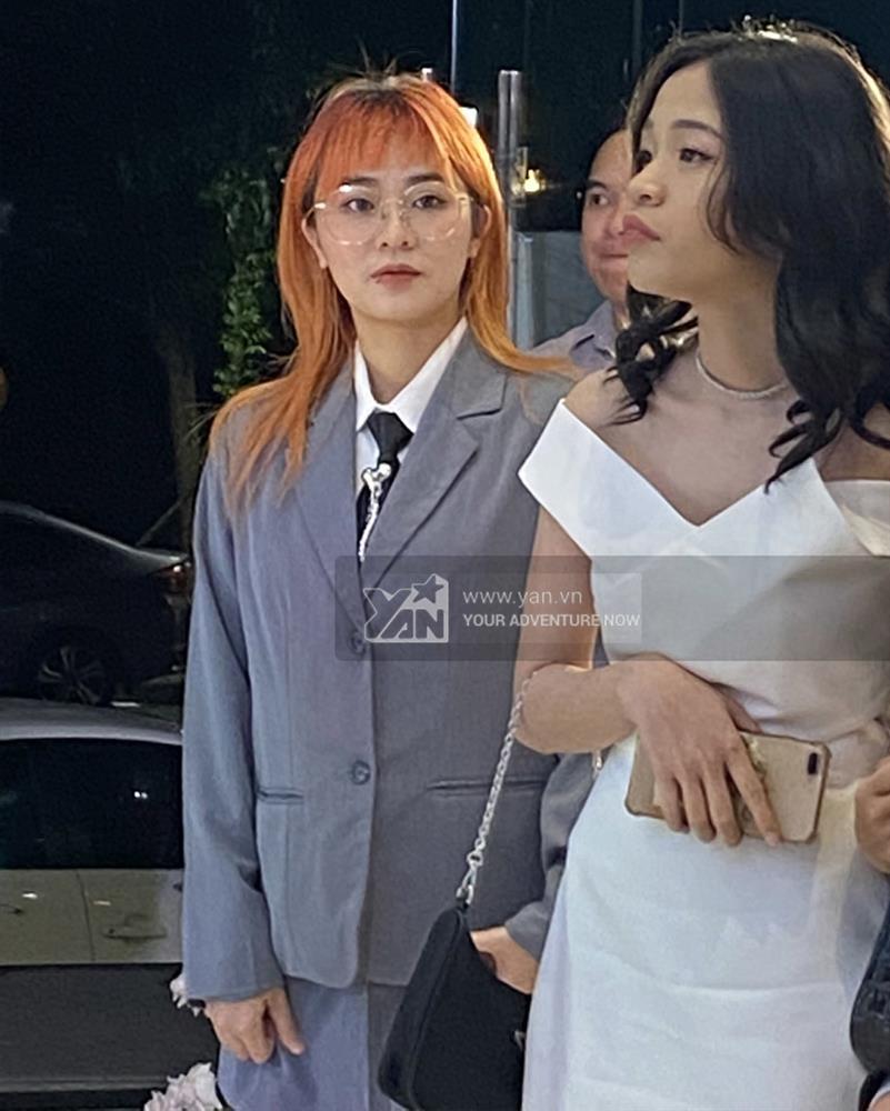 Thời trang đi dự tiệc cưới tinh tế của MisThy-3