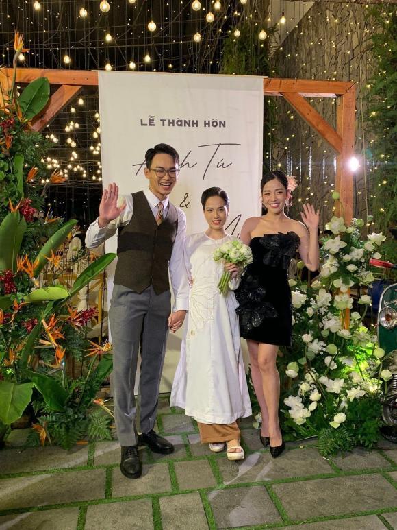 Bà xã Anh Tú diện váy cưới na ná vợ Tây Bùi Tiến Dũng-3