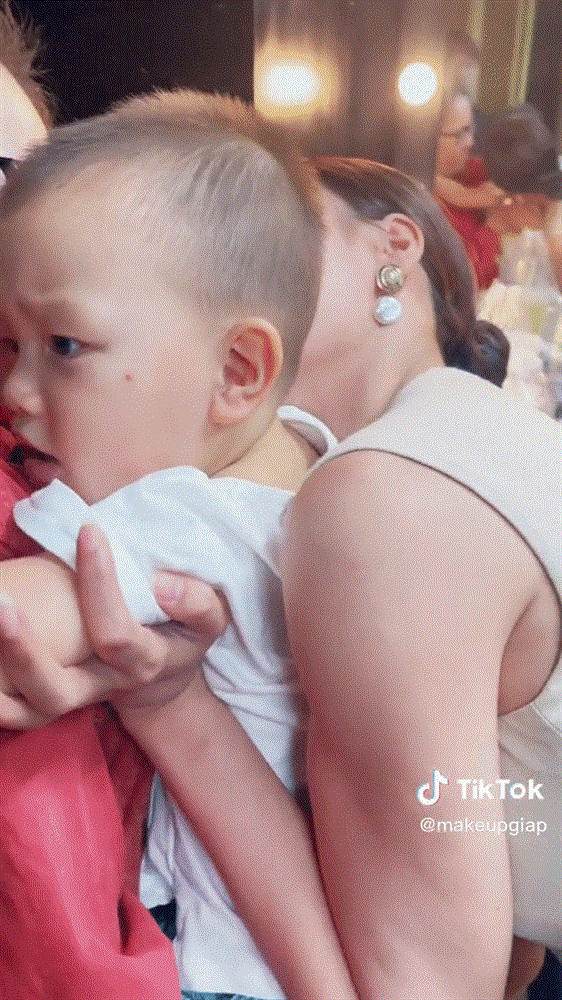 Quý tử nhà Hà Hồ tái mặt khi nghe Ninh Dương Lan Ngọc hát-2