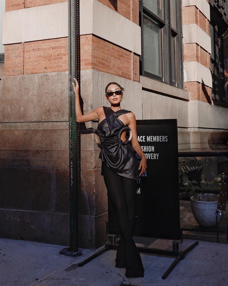 Á hậu Thảo Nhi Lê gội đầu cồng kềnh, người xem ná thở-7