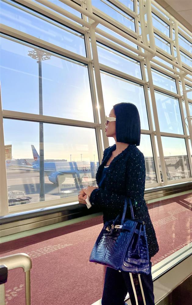 Tin showbiz Việt ngày 27/9: Á hậu Diễm Trang hé lộ giới tính con thứ 2-4