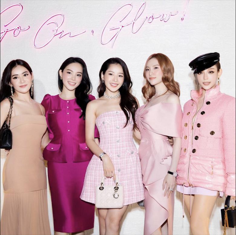 Hiếm hoi Linh Rin đọ sắc Huyền Baby mà không bị già hơn-9