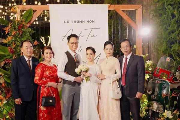 Chen nhau tranh đồ ăn ở đám cưới-1