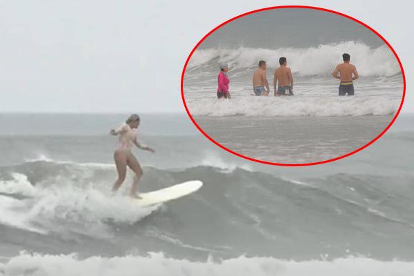 Clip: Sức công phá khủng khiếp của bão Noru ở Quảng Trị-7