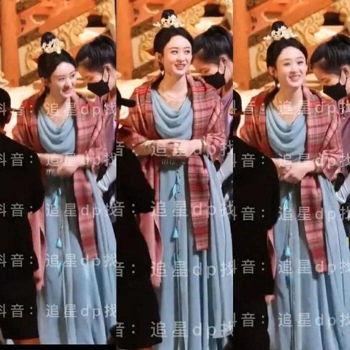 Bắt gặp Triệu Lệ Dĩnh thân mật với một người đàn ông lạ mặt-4