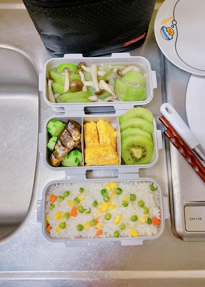 Những hộp cơm trưa đẹp mắt, ngon miệng nấu cho anh xã đi cày-8