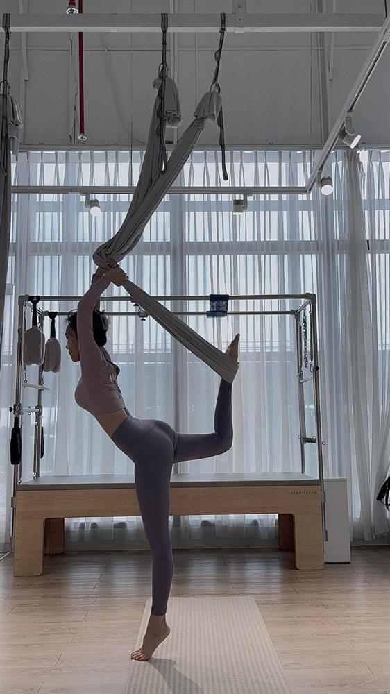 Diệu Nhi body đỉnh sát ngày cưới nhưng bị photoshop cười ngất-2